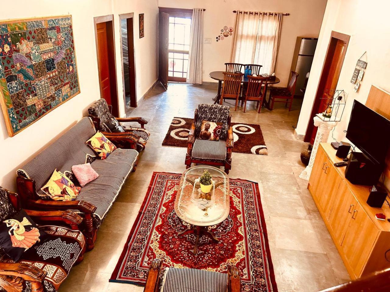 The English Gaon 4 Bhk Bhopal Eksteriør billede